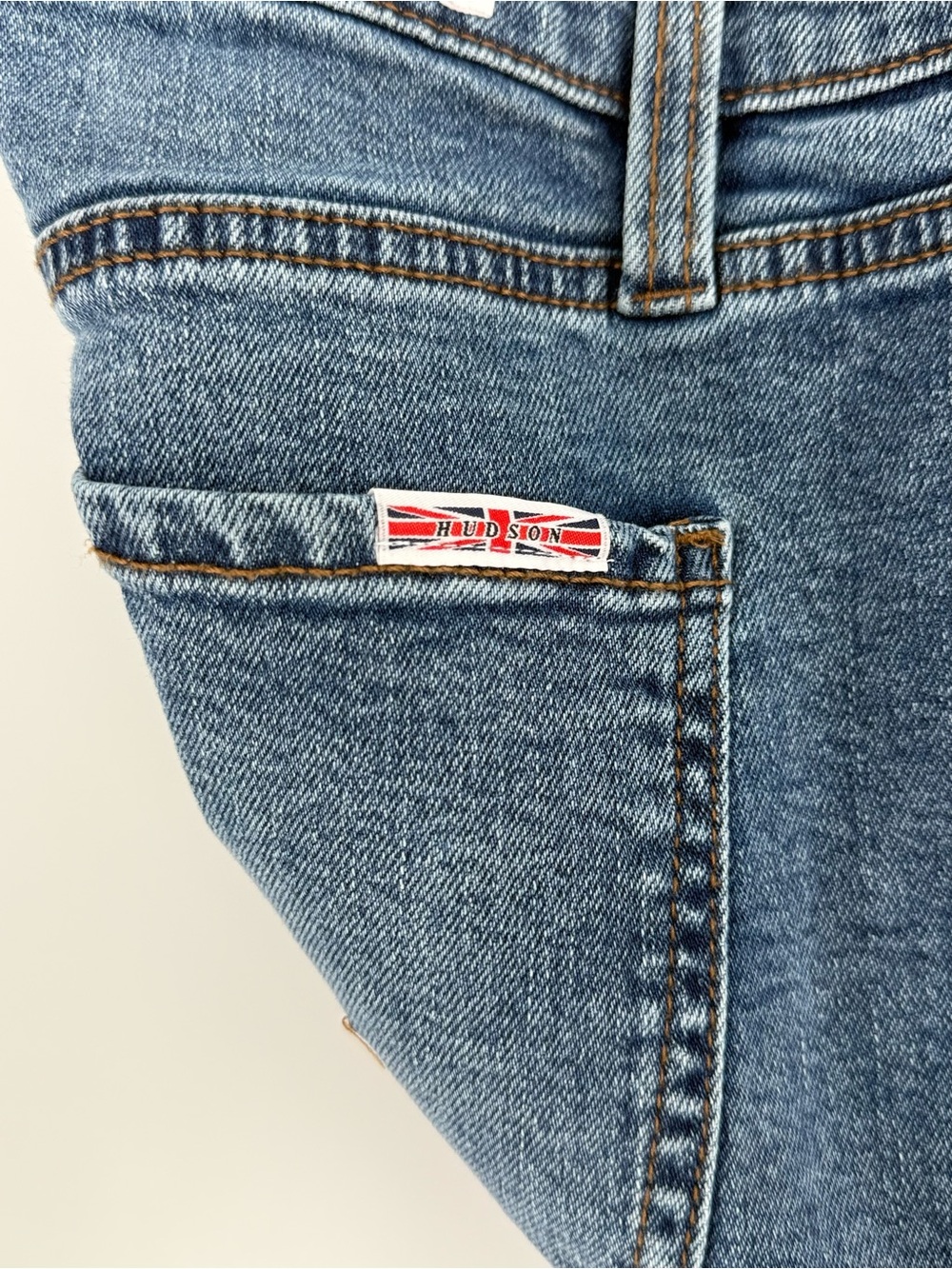 Hudson Jeans Wide Leg Cuffed Jeans in Light Blue Denim - Picture 12 of 14
